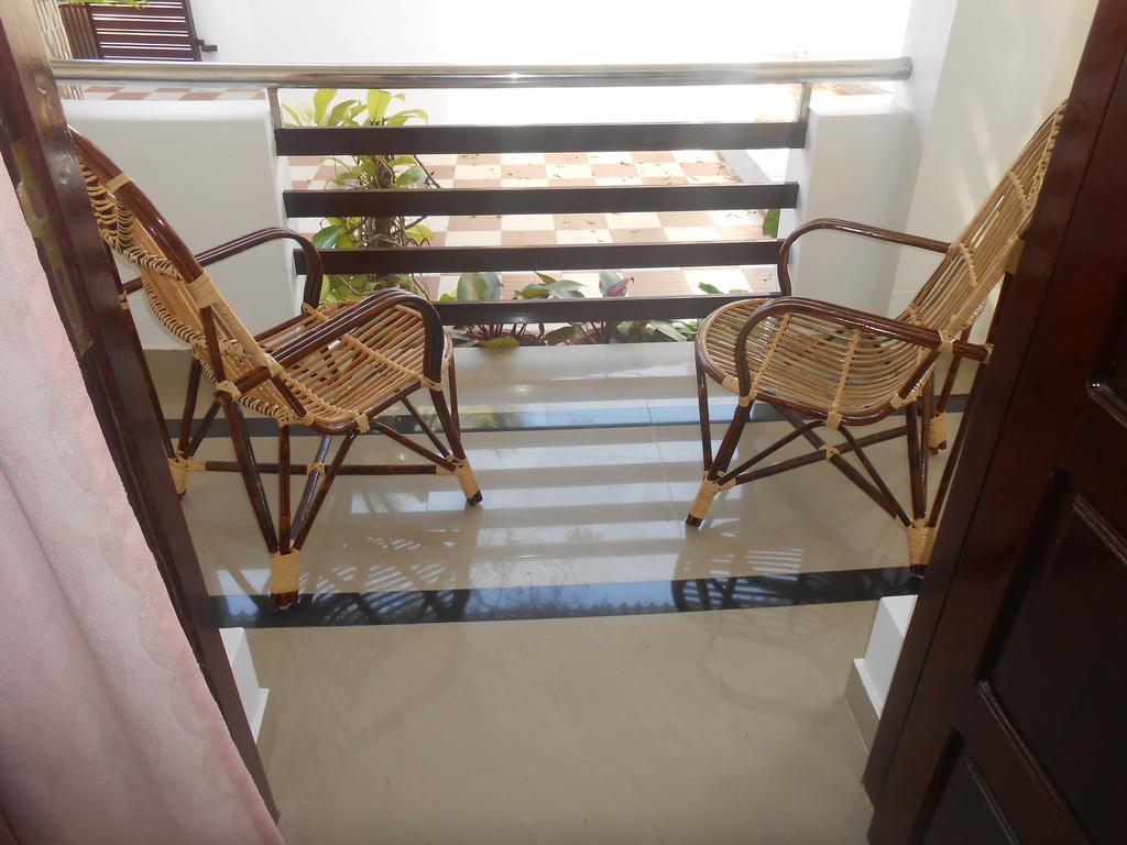 Greenfield Inn Thiruvananthapuram Habitación foto