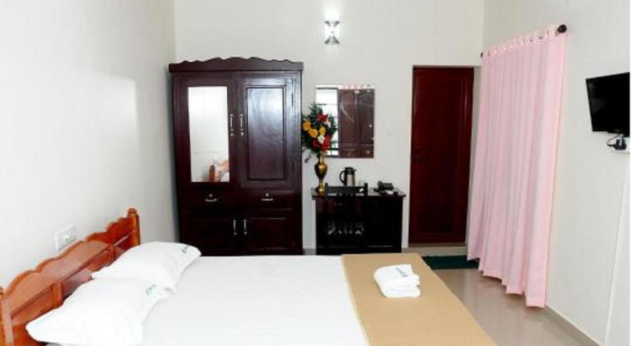 Greenfield Inn Thiruvananthapuram Exterior foto